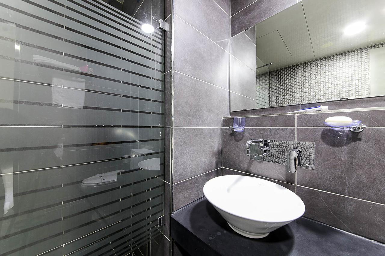 White Hotel Suwon Exterior foto