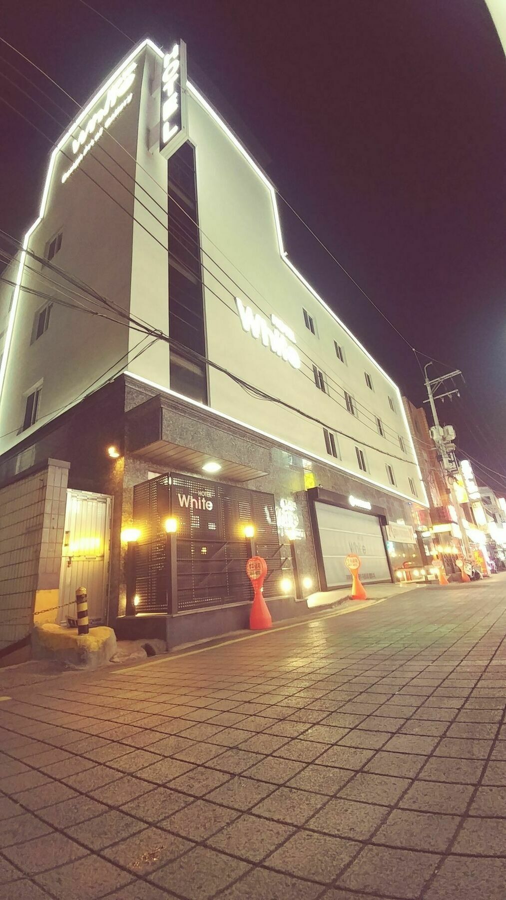 White Hotel Suwon Exterior foto